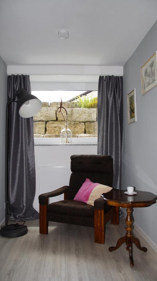Ferienwohnung Burgblick Im Neuffener Tal Mit Sauna Und Wallbox Frickenhausen  エクステリア 写真