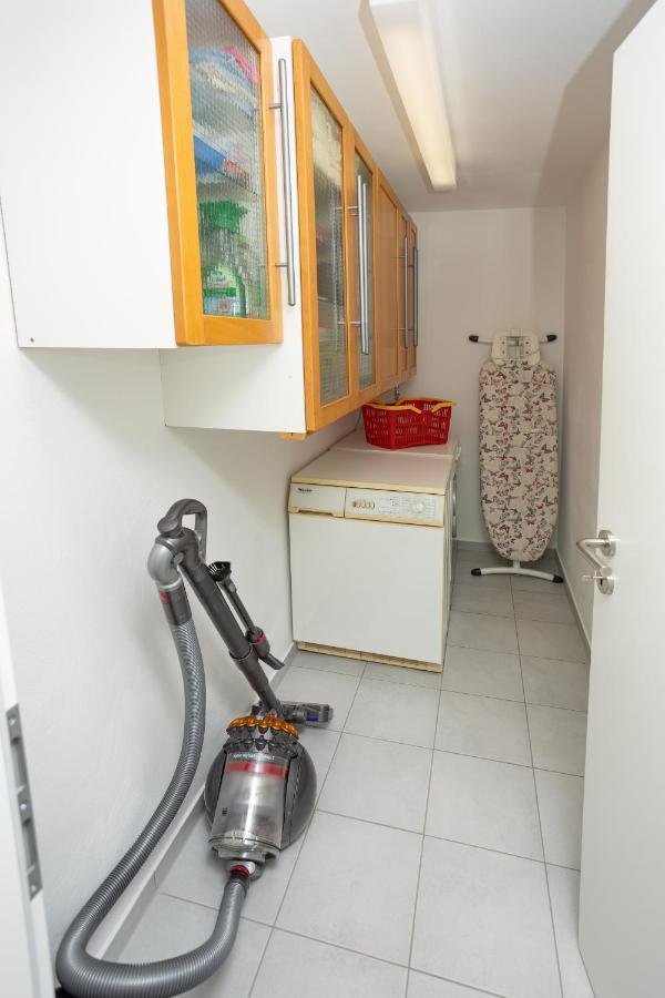 Ferienwohnung Burgblick Im Neuffener Tal Mit Sauna Und Wallbox Frickenhausen  エクステリア 写真